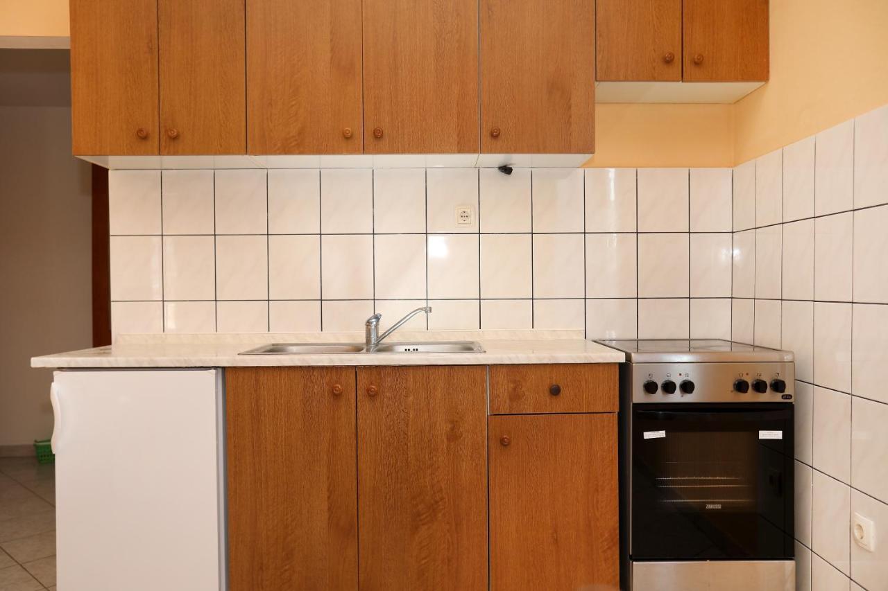 Apartman Gilan Seget Vranjica Exteriör bild