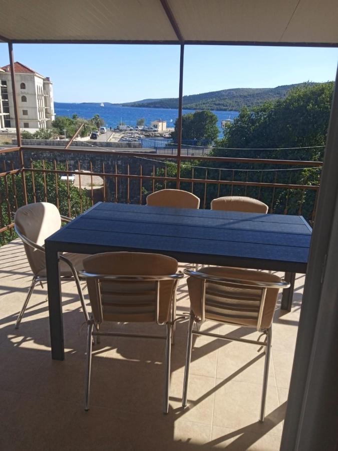 Apartman Gilan Seget Vranjica Exteriör bild